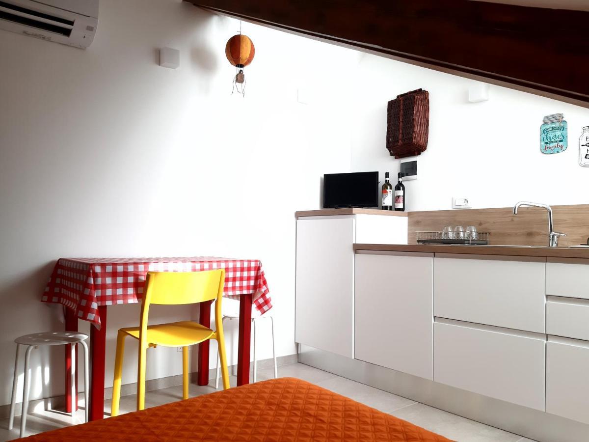 La Mansarda Delle Mongolfiere Apartment Turin Bagian luar foto