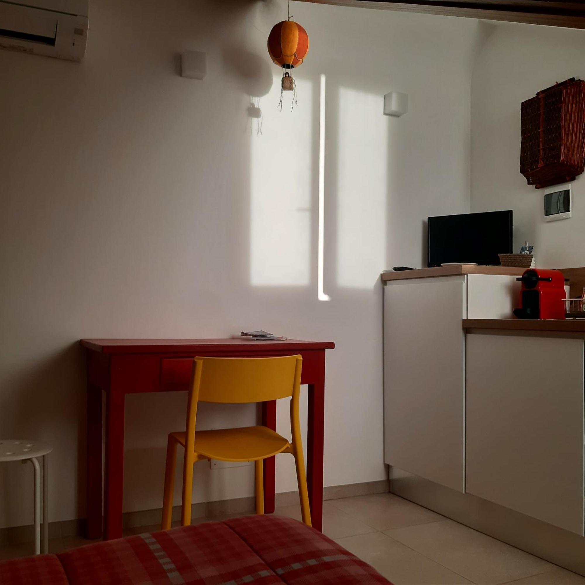 La Mansarda Delle Mongolfiere Apartment Turin Ruang foto