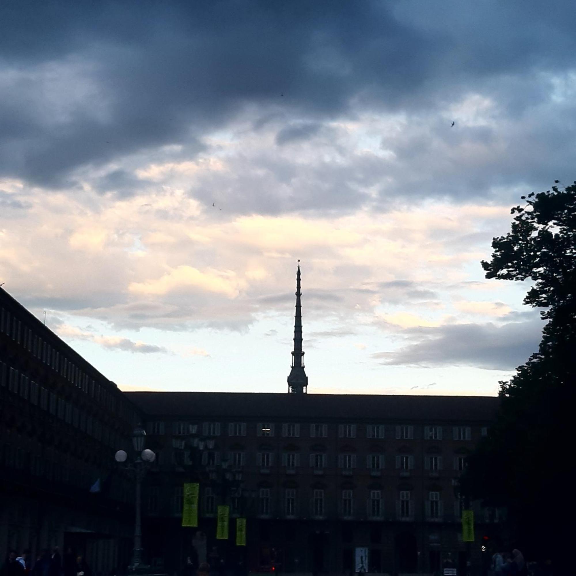 La Mansarda Delle Mongolfiere Apartment Turin Bagian luar foto